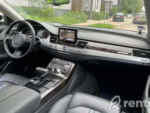Rent Audi A8 Facelift Long President 3.0 190kW photo 11