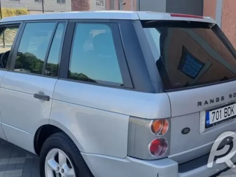 Rent Land Rover Range Rover 3.0 130kW photo 4