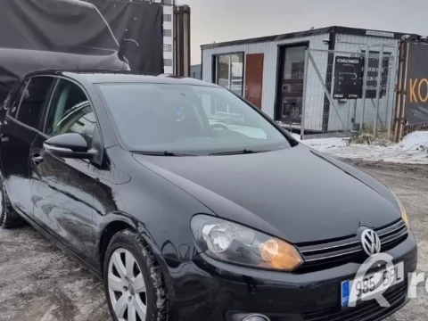 Rent Volkswagen Golf 2.0 103kW photo 2