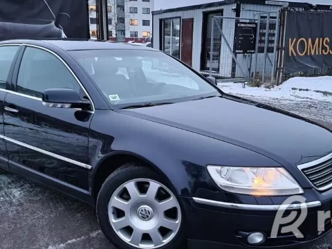 Rent Volkswagen Phaeton 3.0 TDI 165kW photo 1