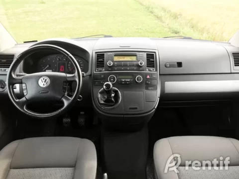 Rent Volkswagen Multivan T5 Comfort photo 5