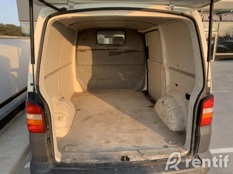 Rent Volkswagen Transporter T5 1.9TDI photo 4