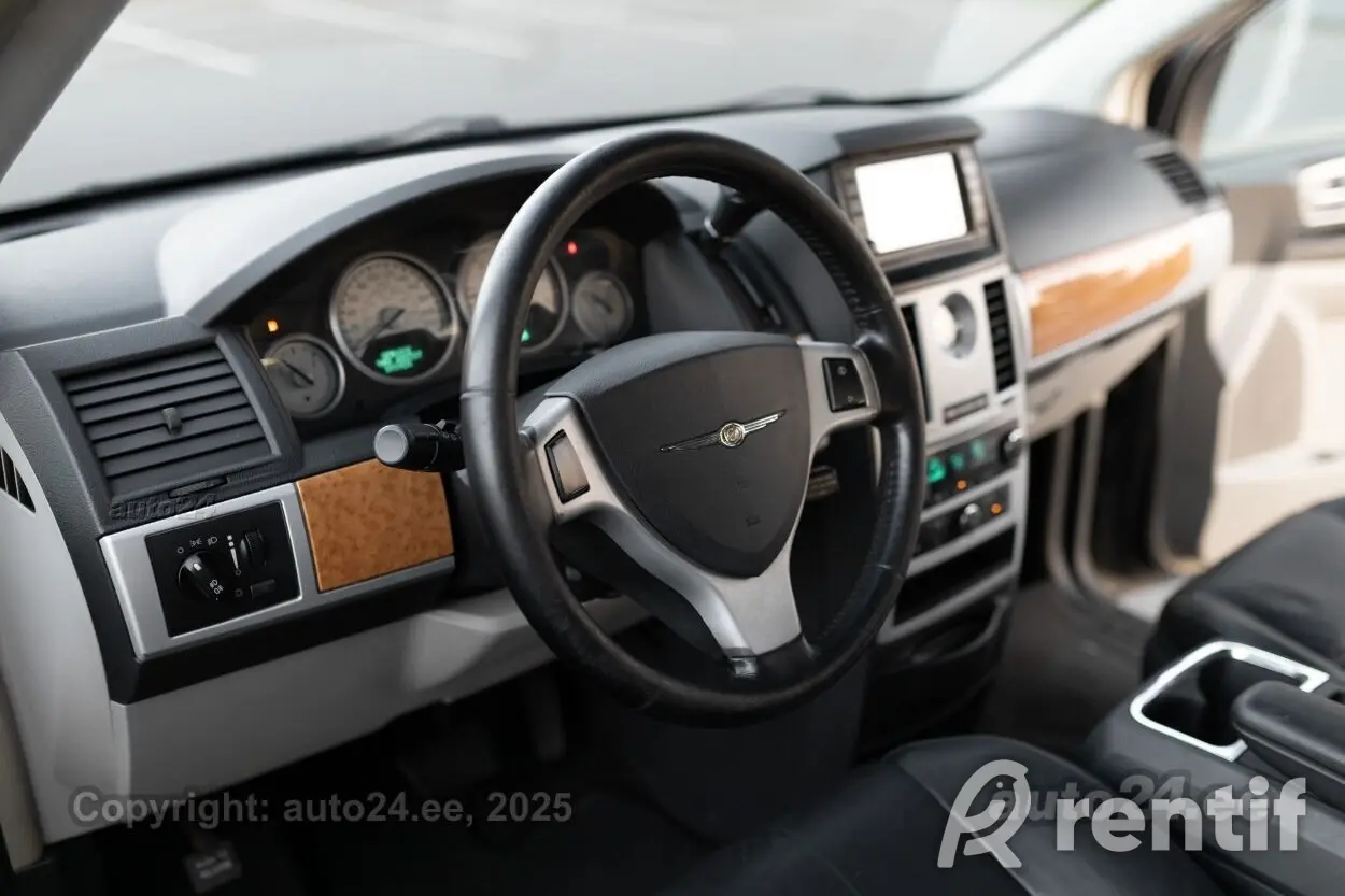 Rentida Chrysler Grand Voyager Stow and Go 2.8 120kW 2008 foto 5