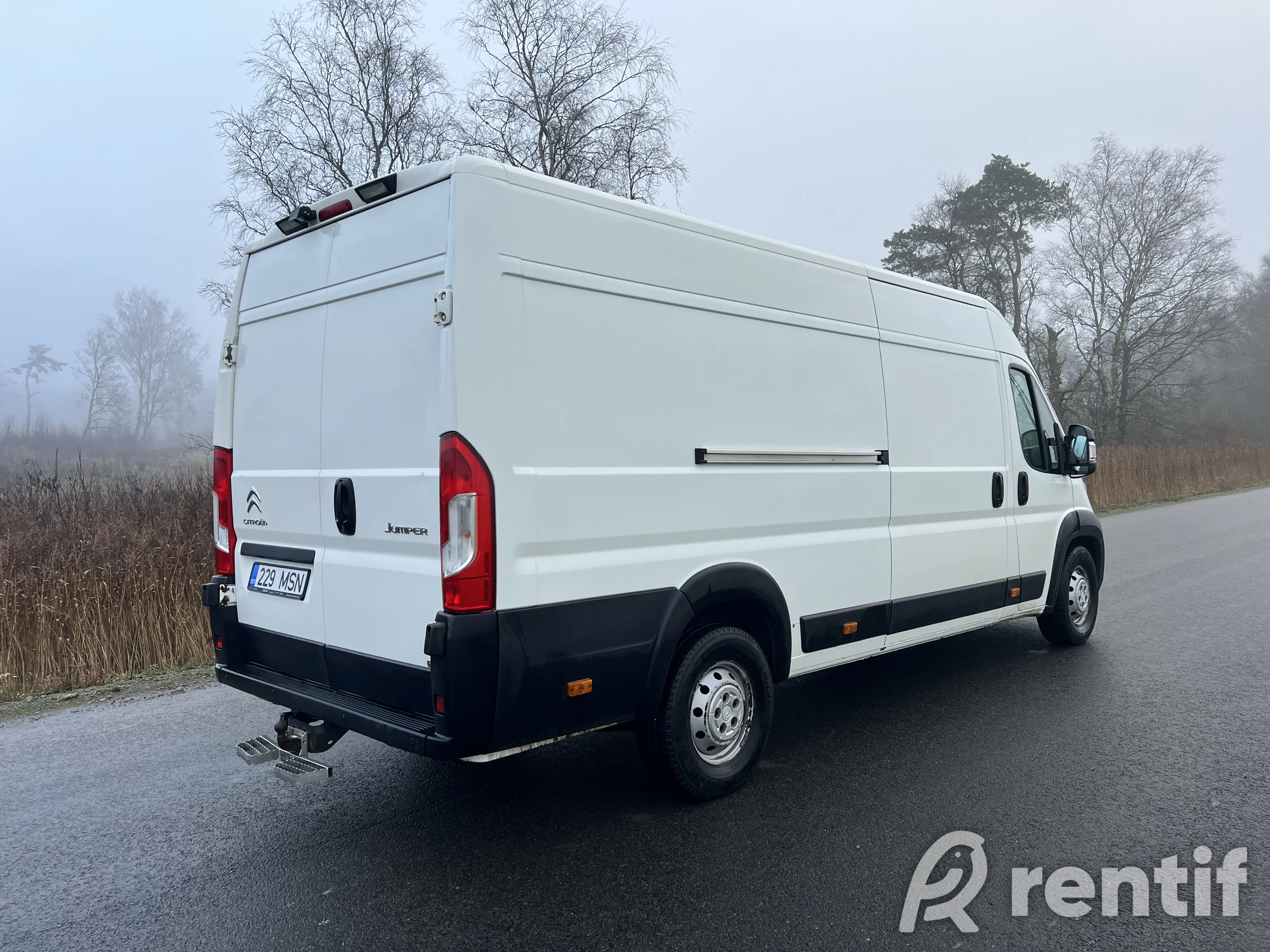 Rent Citroen Jumper 2019 photo 3