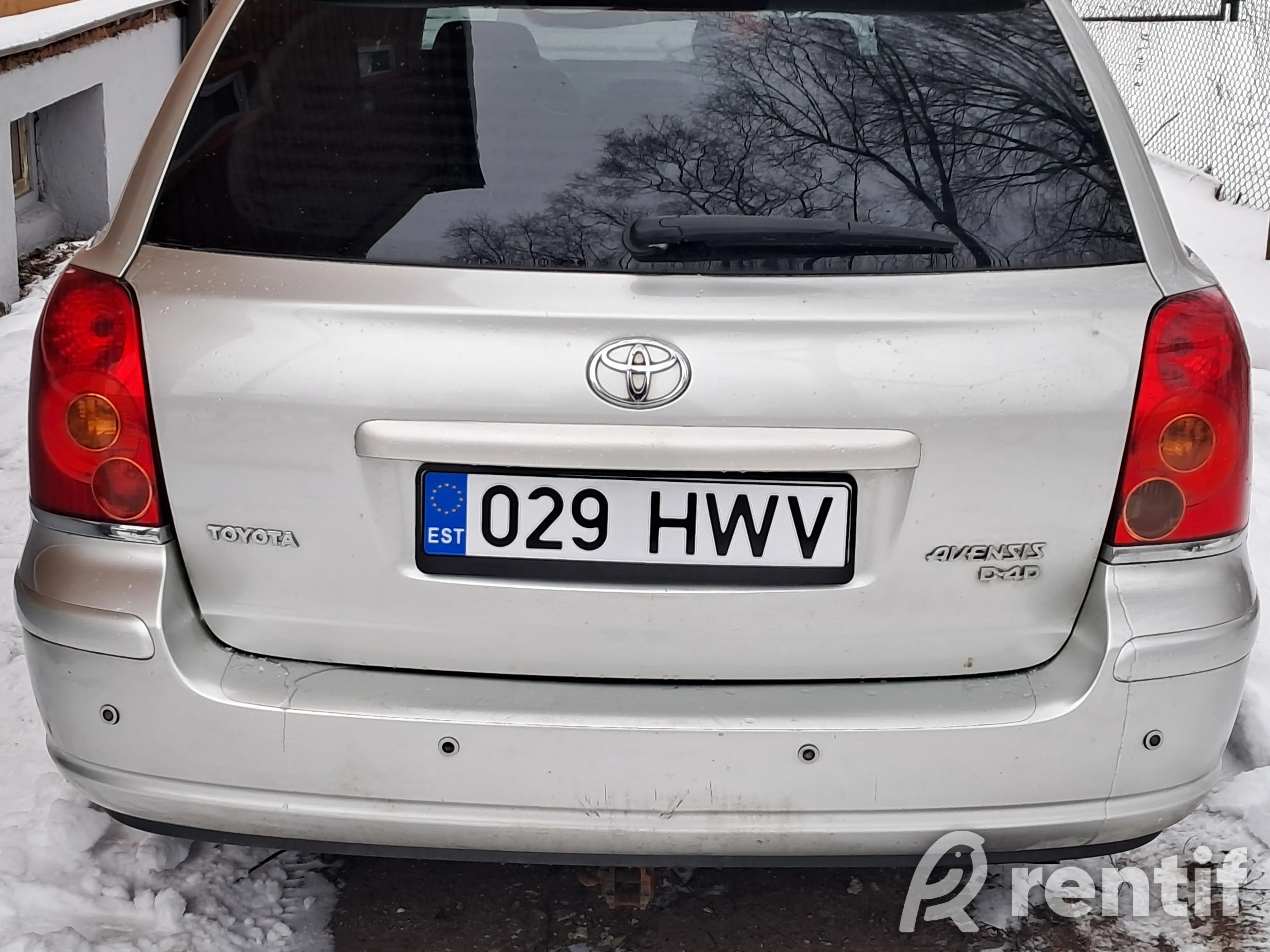 Rentida Toyota Avensis foto 6