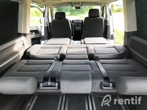 Rent Volkswagen Multivan T5 Comfort photo 8