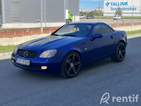 Rent Mercedes Benz SLK200 Automatic photo 7