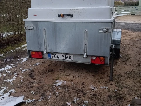 Rent Haagis plastikust kattega piduritega. photo 2