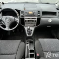 Rent Toyota Corolla Verso thumbnail 3